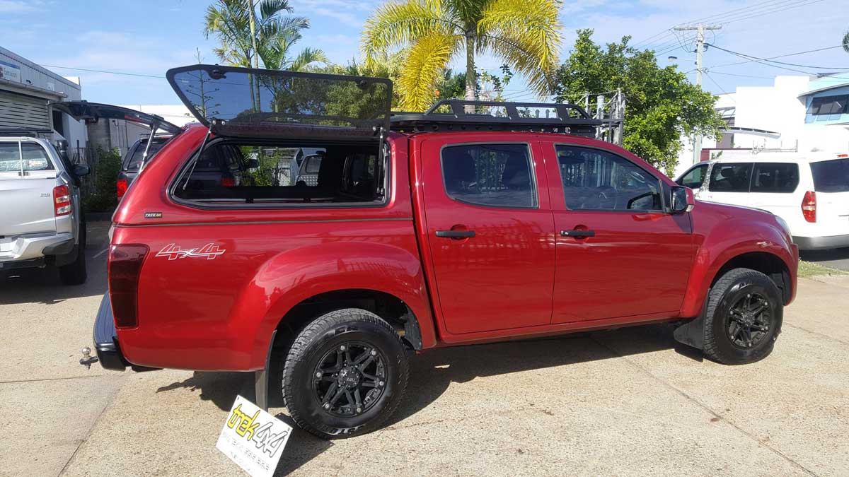 ISUZU D Max withTREK canopy- Magnetic Red