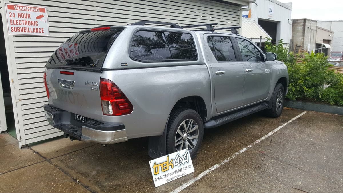 Toyota Hilux with Trek Canopy - 1D6 Silver Sky color